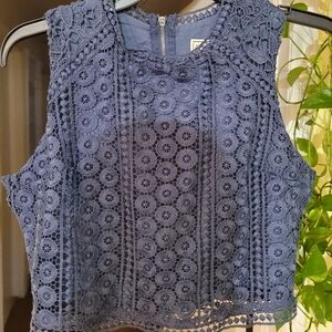 Abercrombie and Fitch sleeveless blouse sz.sm. Navy